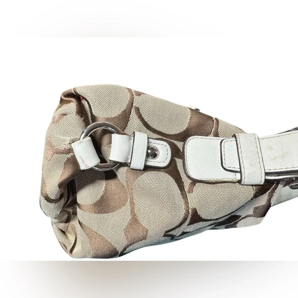 COACH F15068 White Signature |Leather - Picture 10 of 13